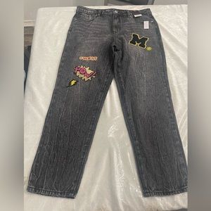 Women’s jeans